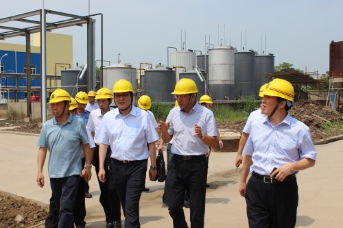 2014年8月26日，張家港市市長朱立凡、副市長黃亞平一行來華瑞視察